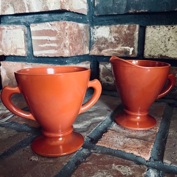 Vintage Hazel Atlas Orange Rust Sugar and Creamer - Picture 1 of 3